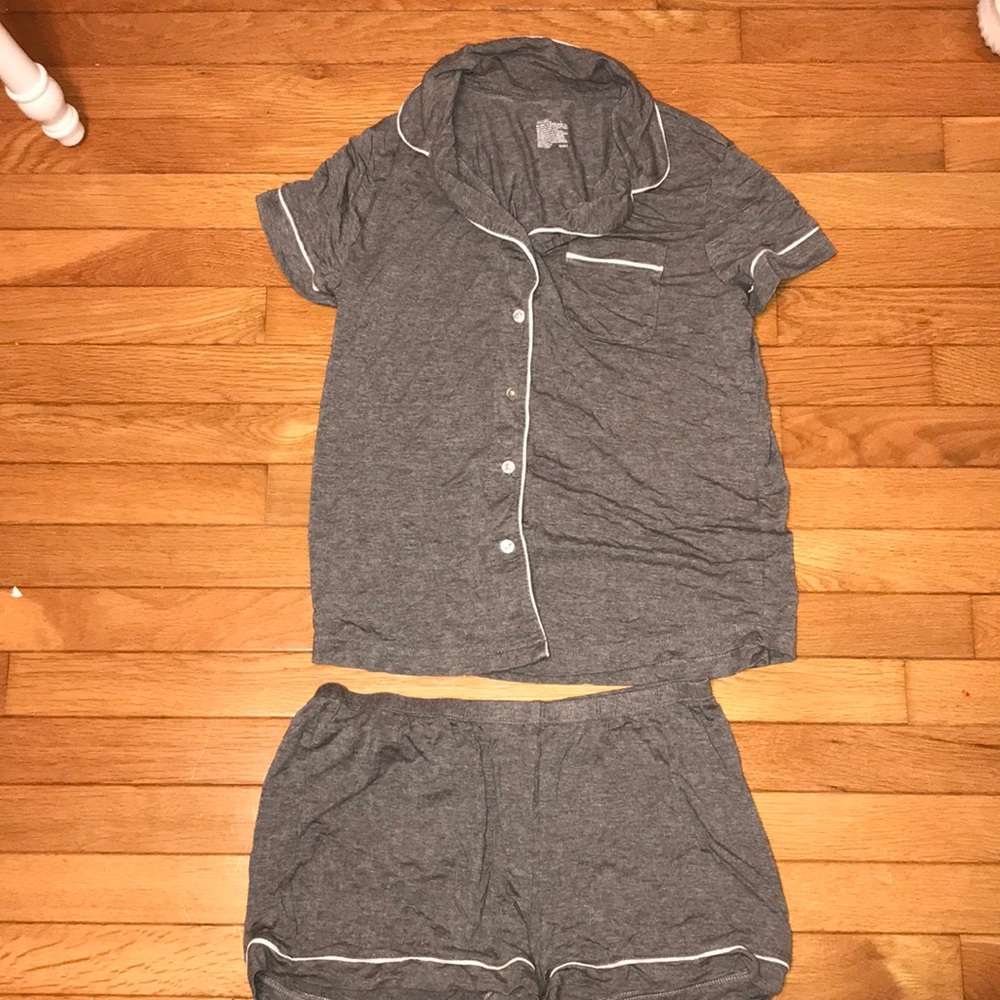 Gray pajama set!!